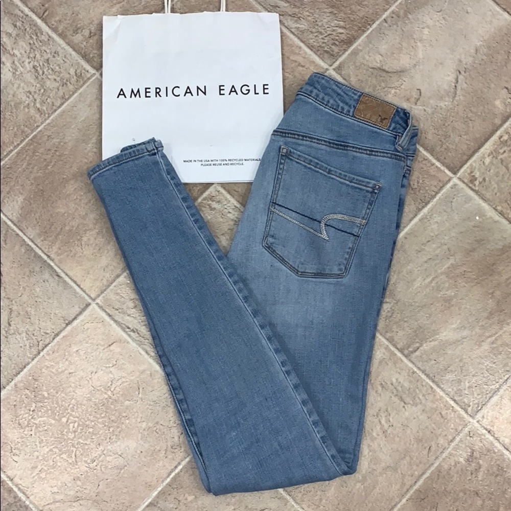 Light Blue American Eagle hi-rise jegging